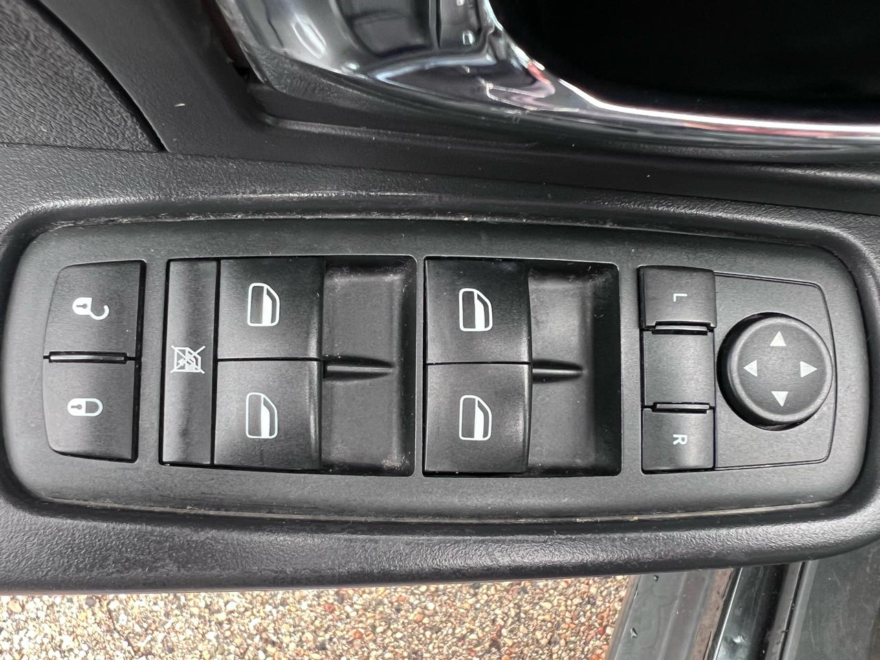 Jeep Liberty Sport 2WD 2010