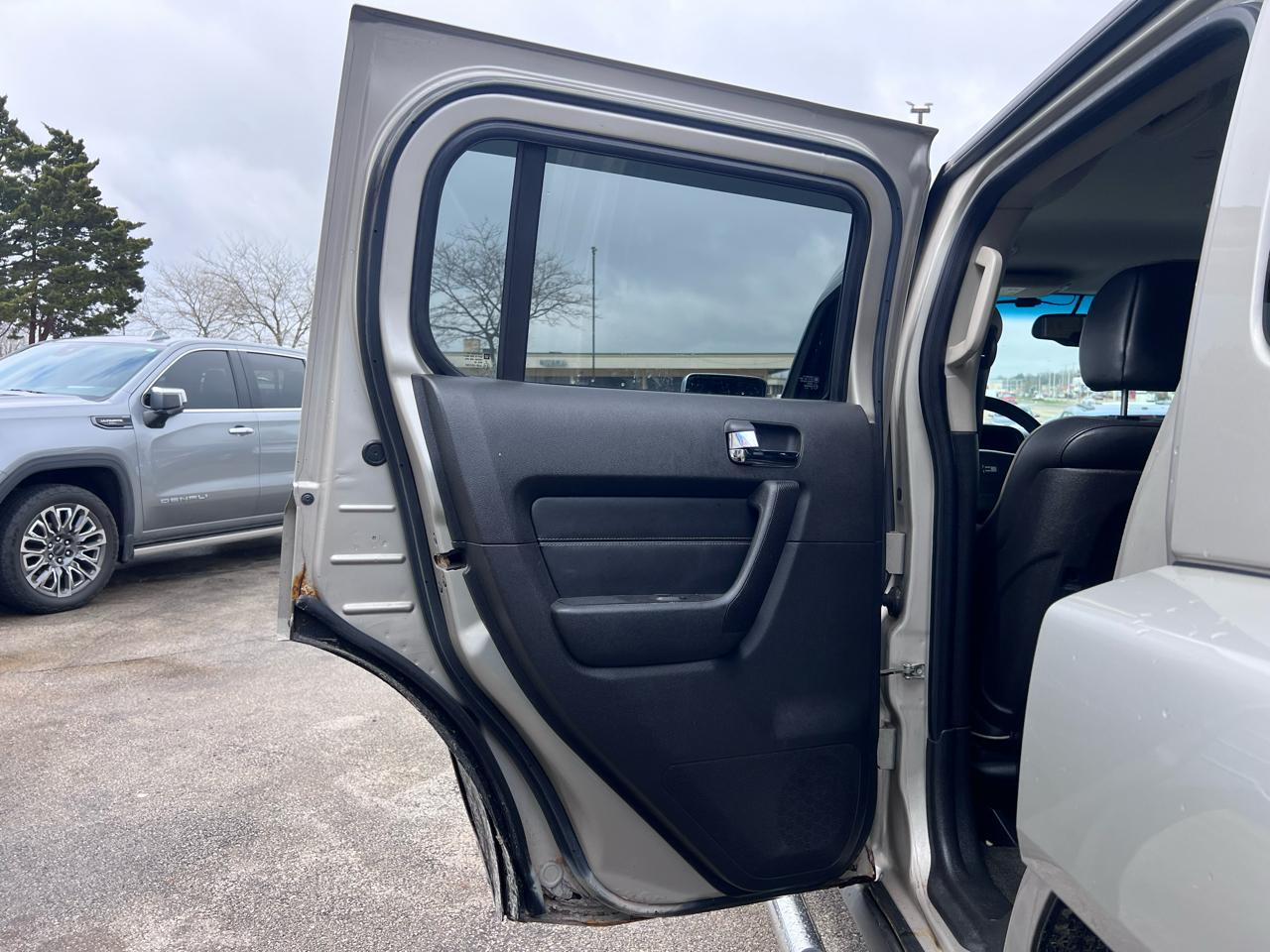 HUMMER H3 Sport Utility 2006