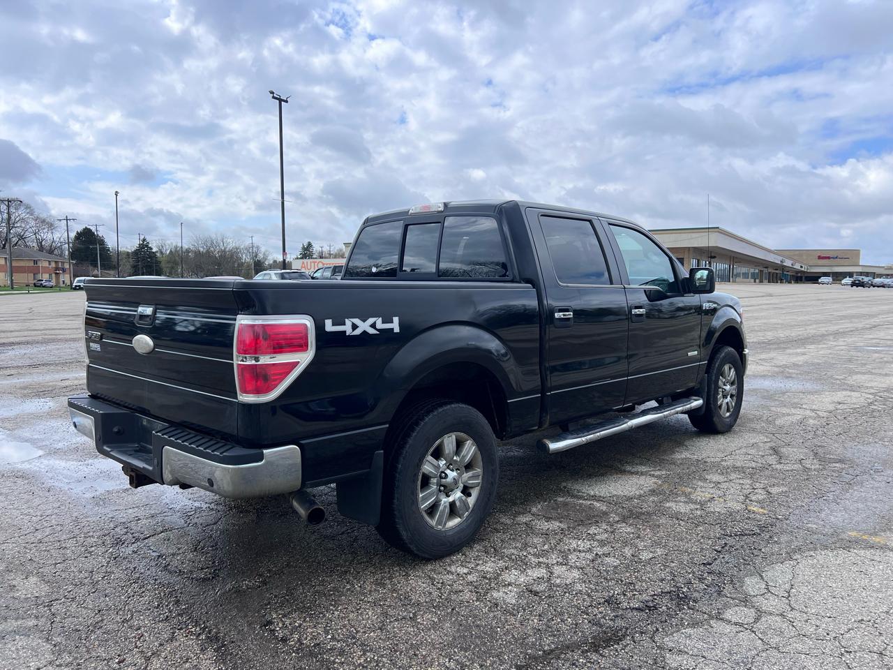 Ford F-150 XLT SuperCrew 6.5-ft. Bed 4WD 2011