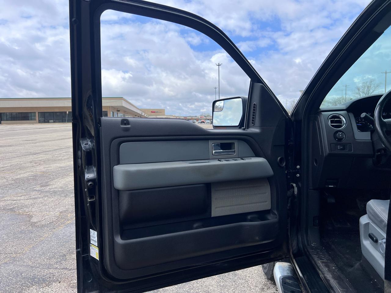 Ford F-150 XLT SuperCrew 6.5-ft. Bed 4WD 2011