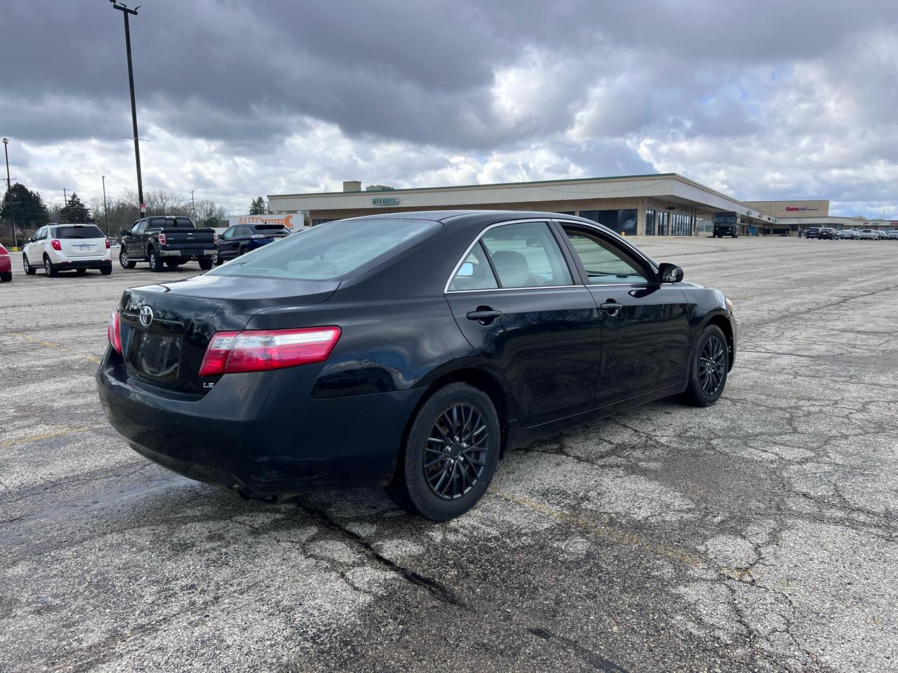 Toyota Camry XLE 5-Spd AT 2009