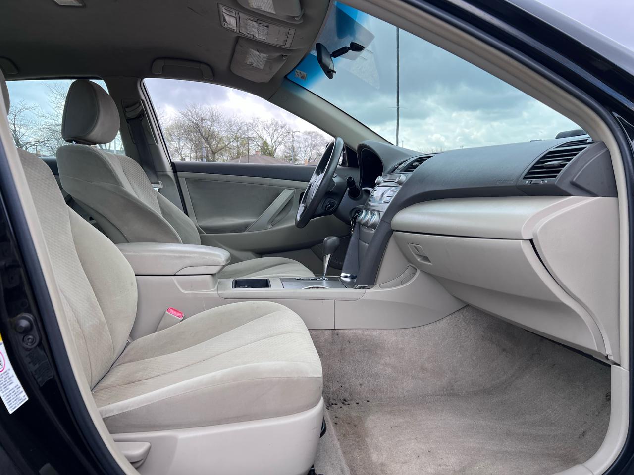 Toyota Camry XLE 5-Spd AT 2009