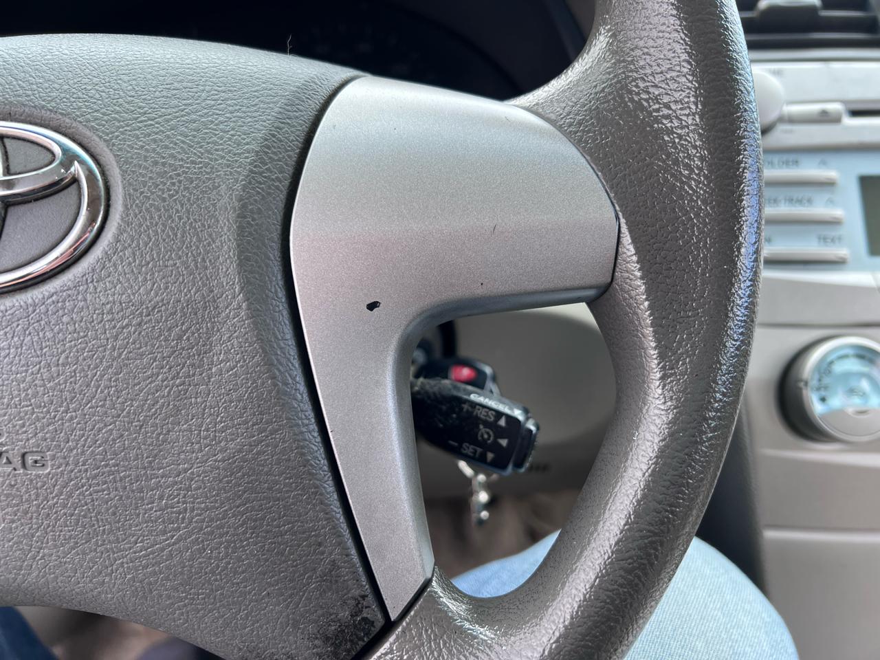 Toyota Camry XLE 5-Spd AT 2009