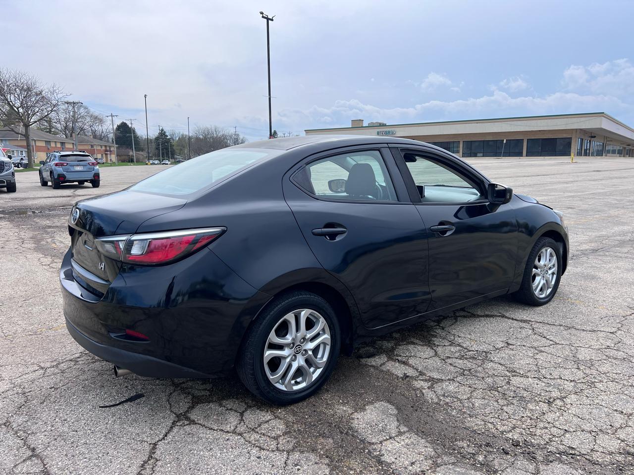 Scion iA 6A 2016