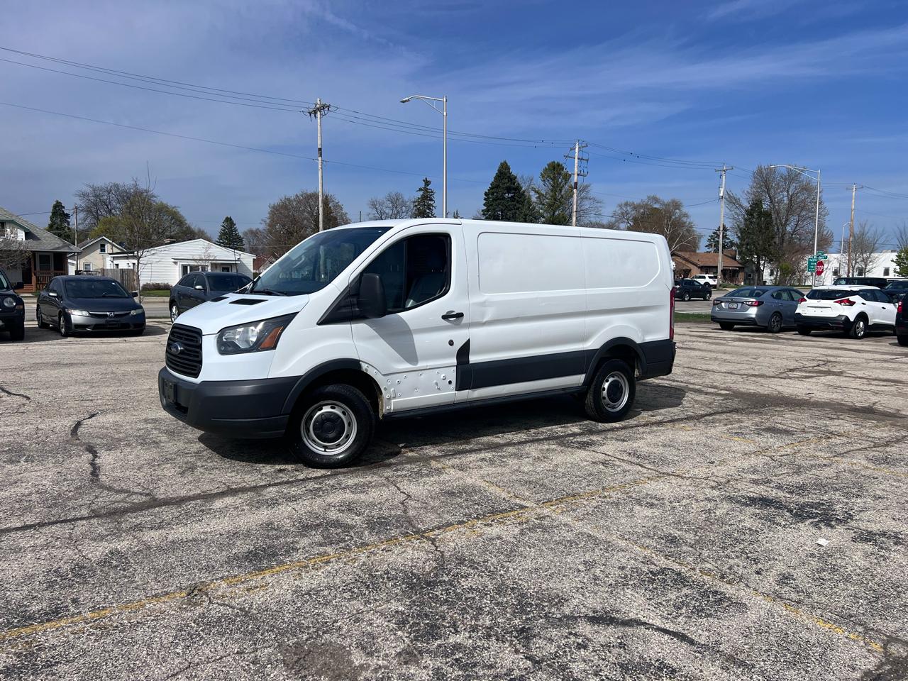 Ford Transit 250 Van Low Roof w/Sliding Pass. 130-in. WB 2016