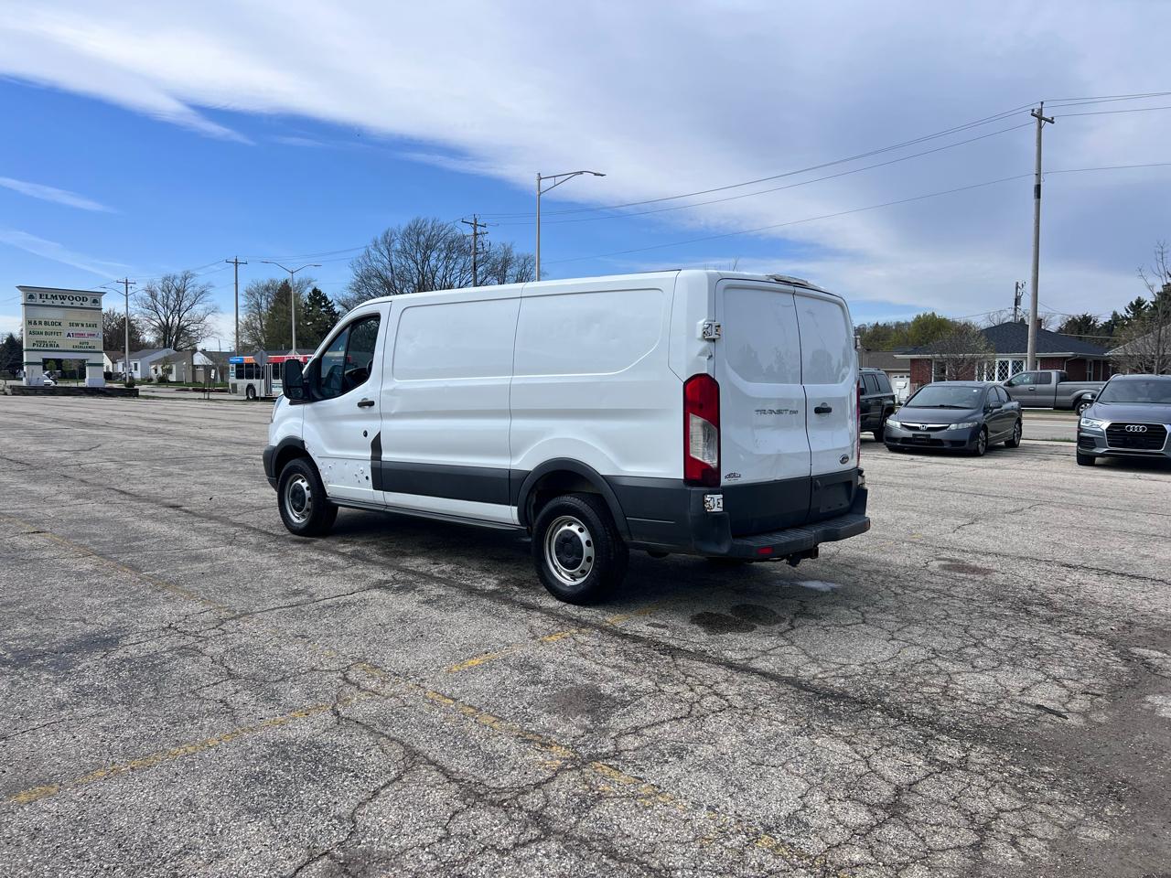 Ford Transit 250 Van Low Roof w/Sliding Pass. 130-in. WB 2016
