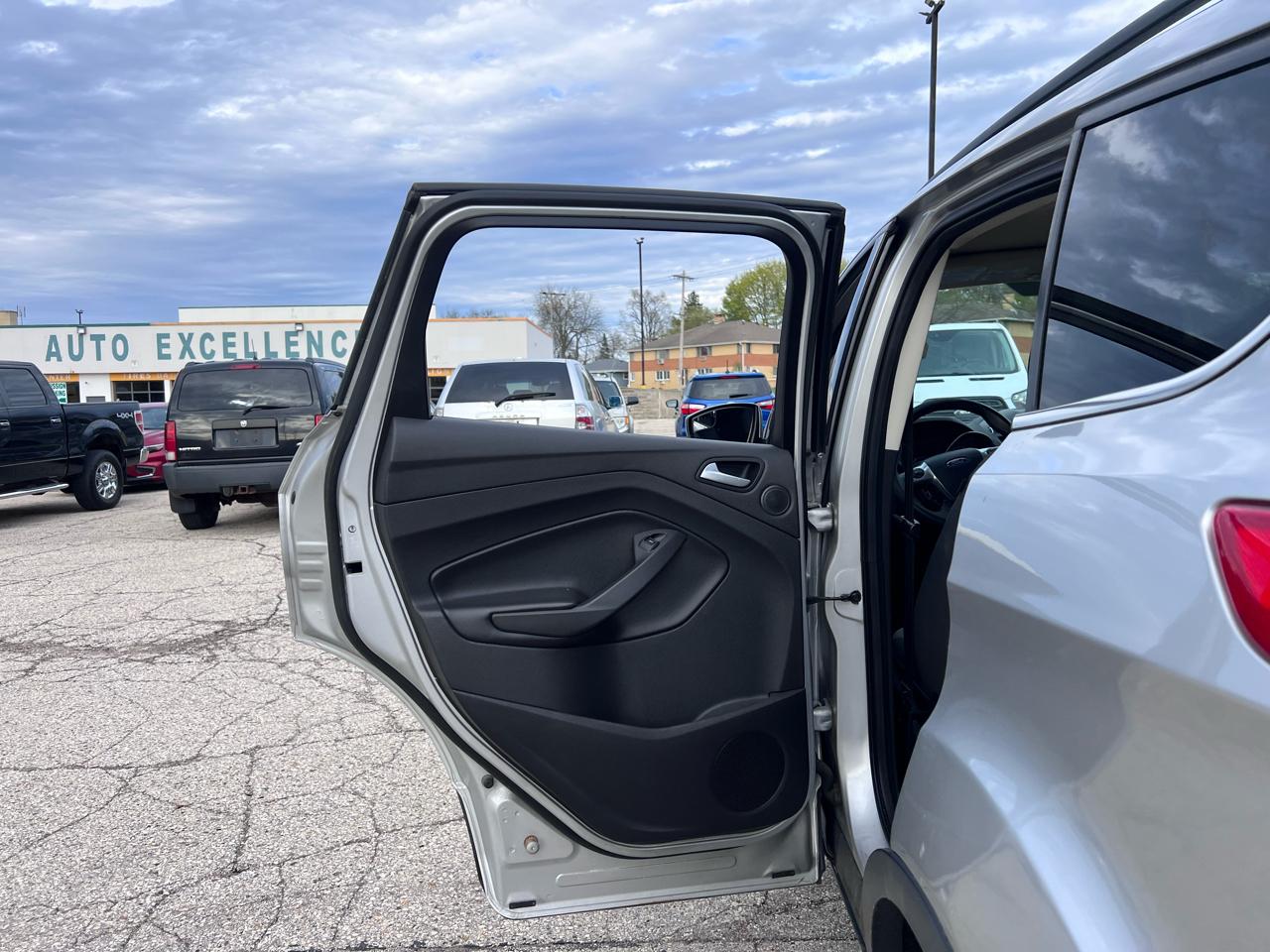 Ford Escape SE 4WD 2016