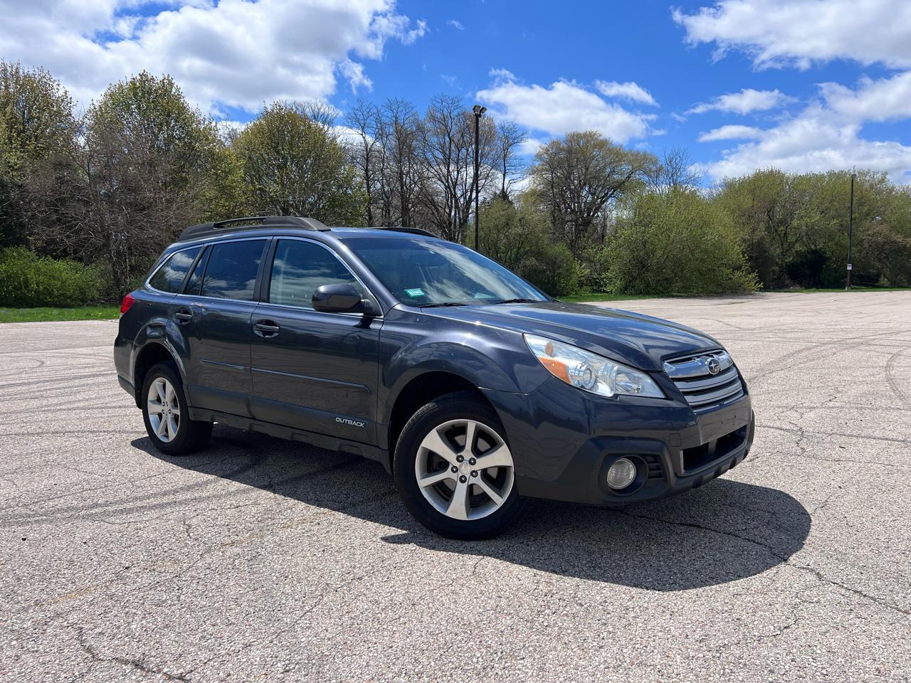 Subaru Outback 2.5i Limited 2013