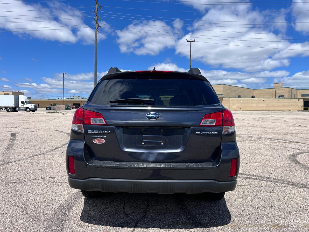 Subaru Outback 2.5i Limited 2013