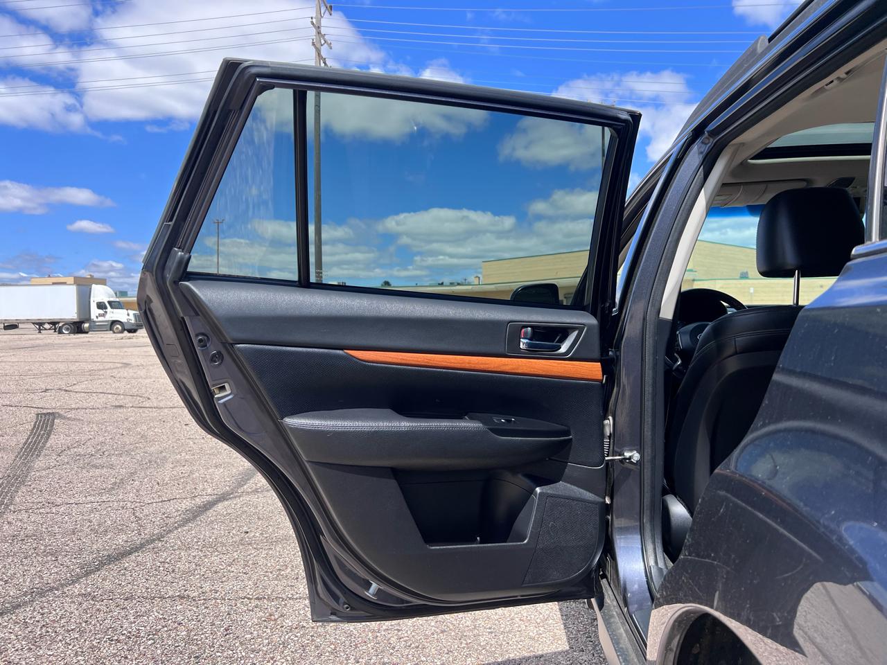 Subaru Outback 2.5i Limited 2013