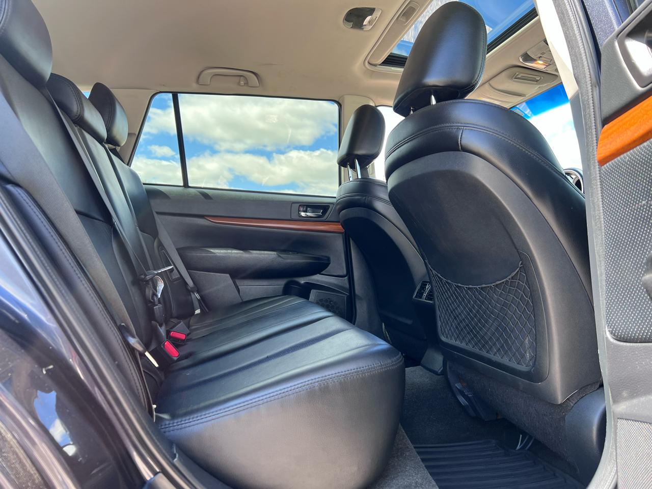 Subaru Outback 2.5i Limited 2013