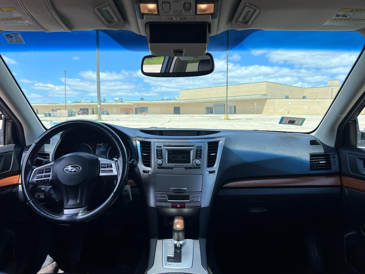 Subaru Outback 2.5i Limited 2013