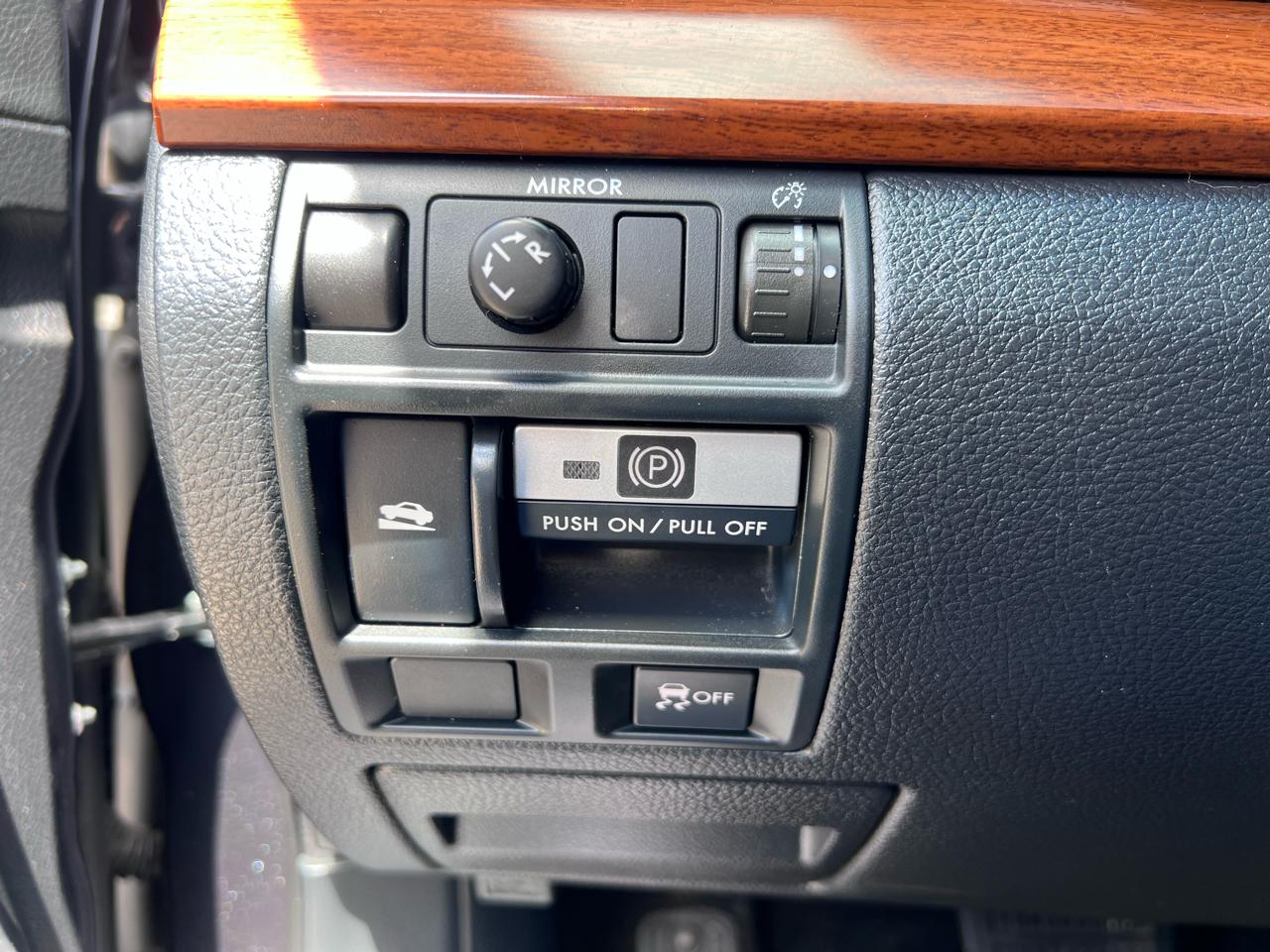 Subaru Outback 2.5i Limited 2013