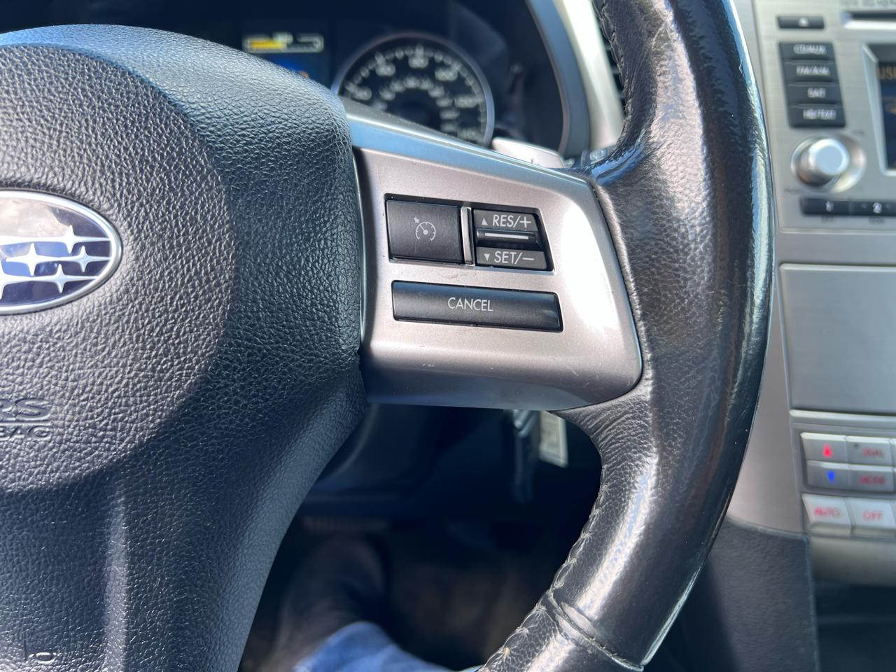 Subaru Outback 2.5i Limited 2013