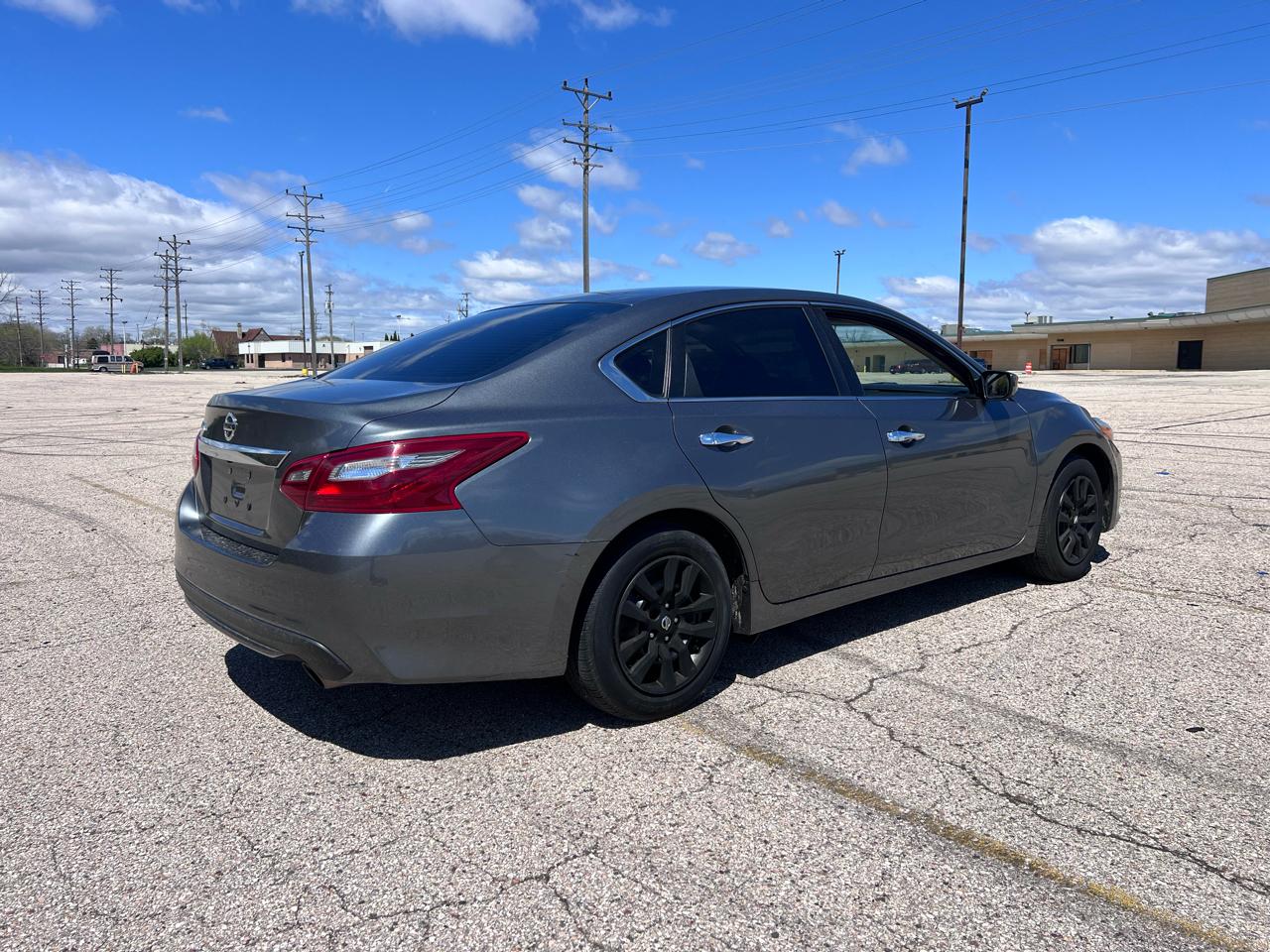 Nissan Altima 2.5 SV 2018