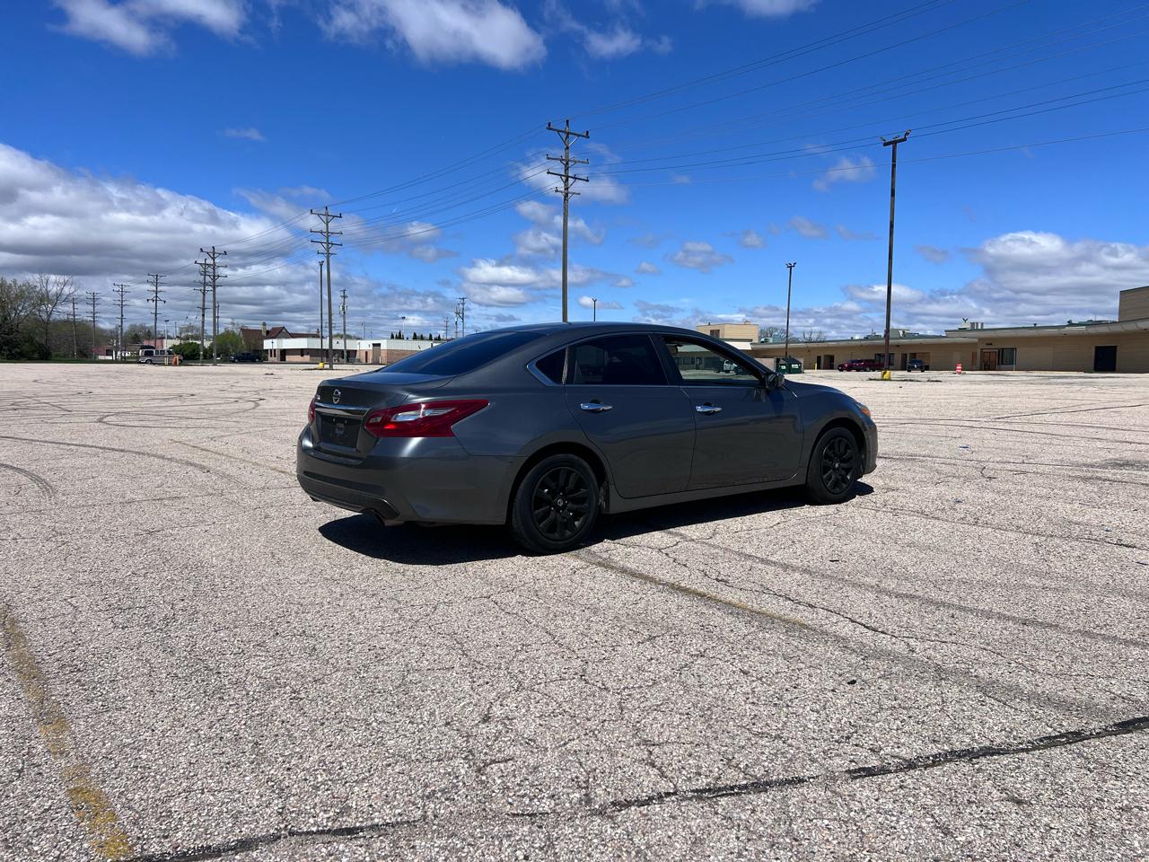 Nissan Altima 2.5 SV 2018