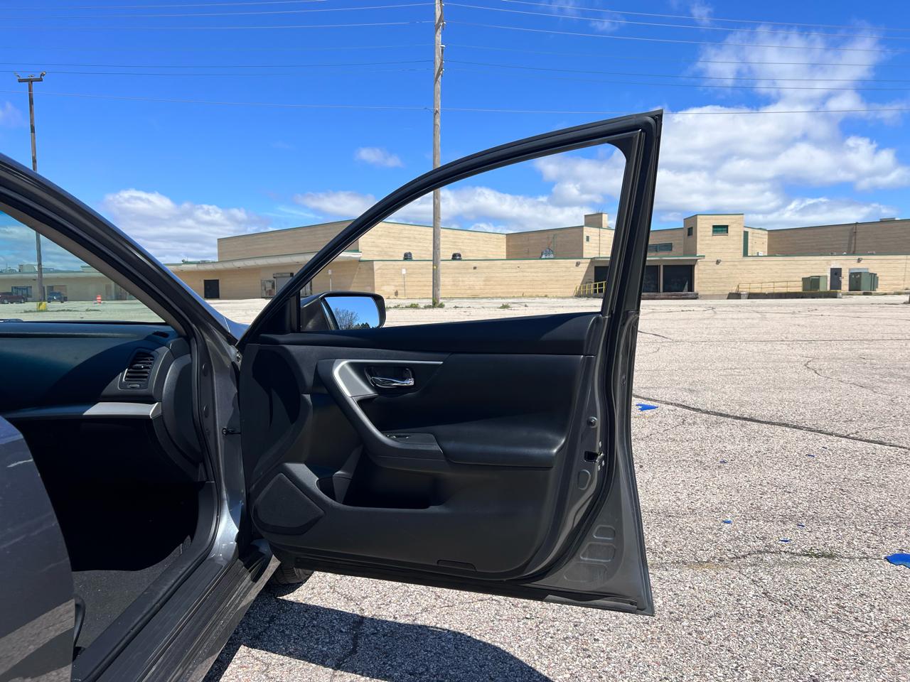 Nissan Altima 2.5 SV 2018