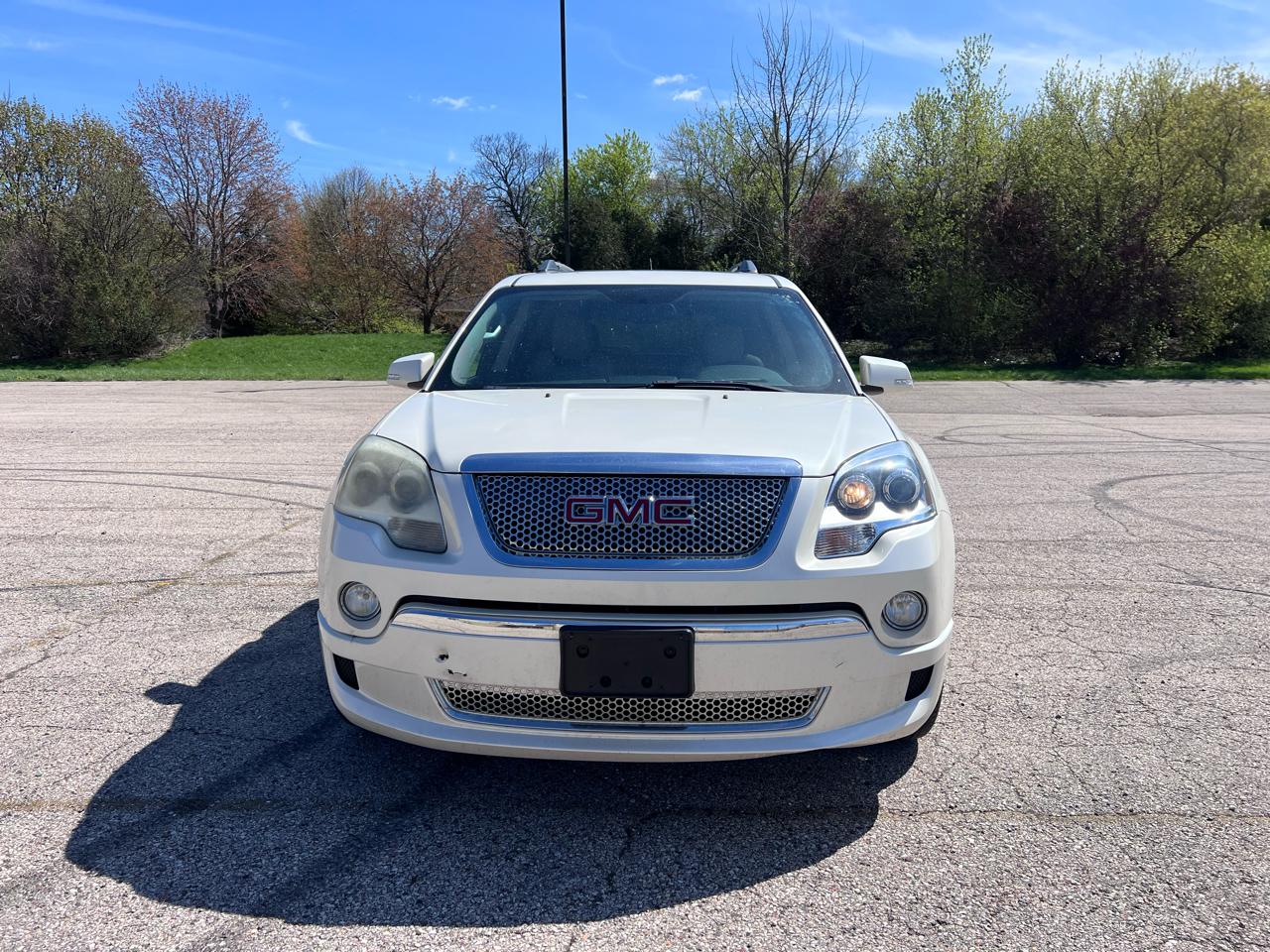 GMC Acadia Denali AWD 2011