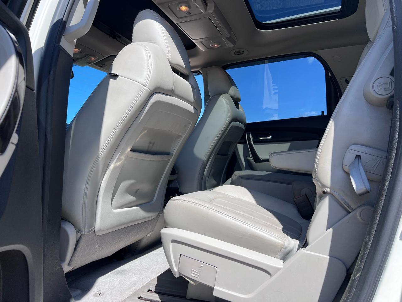 GMC Acadia Denali AWD 2011