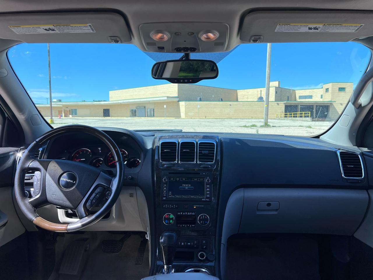 GMC Acadia Denali AWD 2011