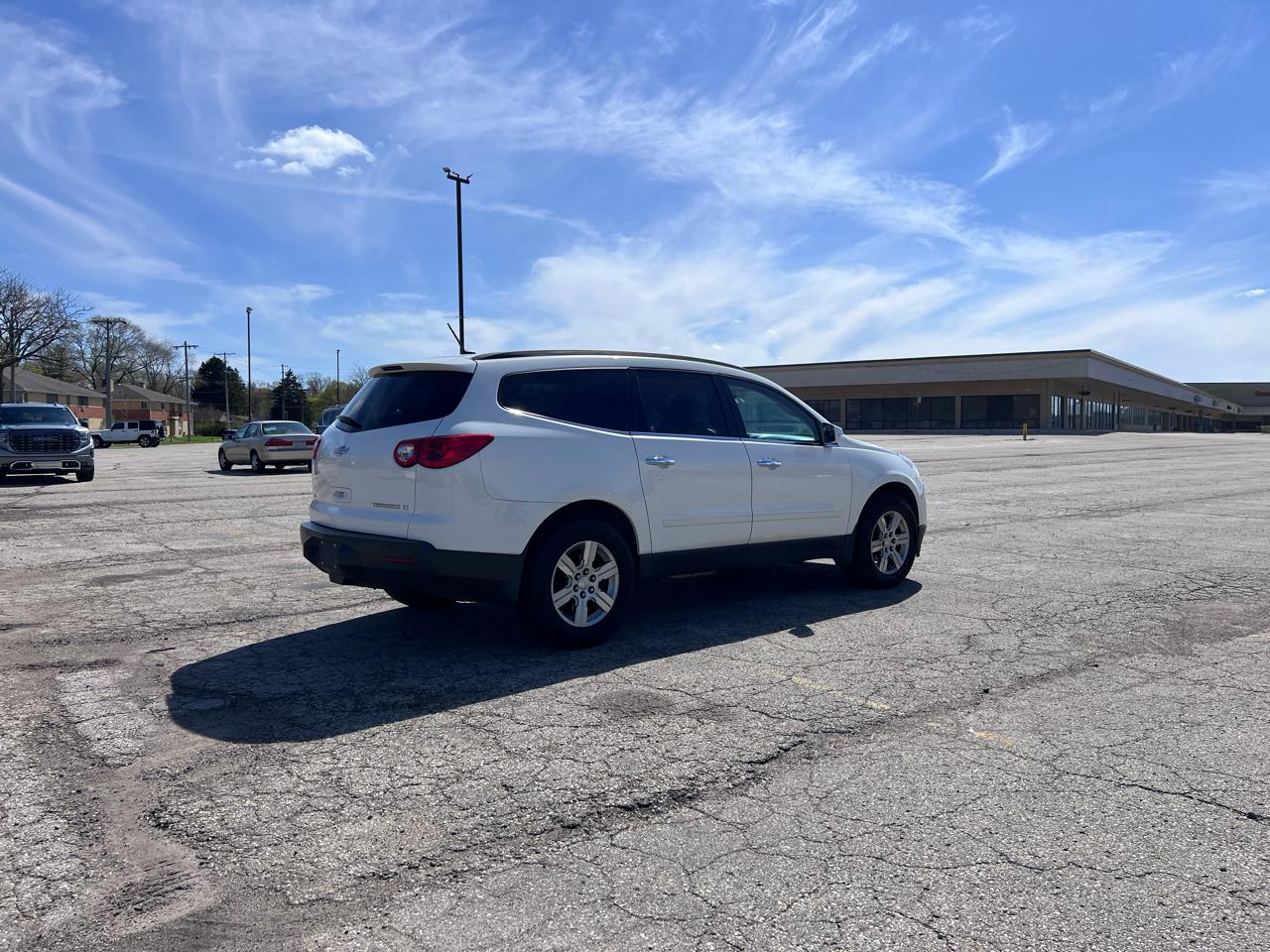 Chevrolet Traverse 2LT AWD 2012