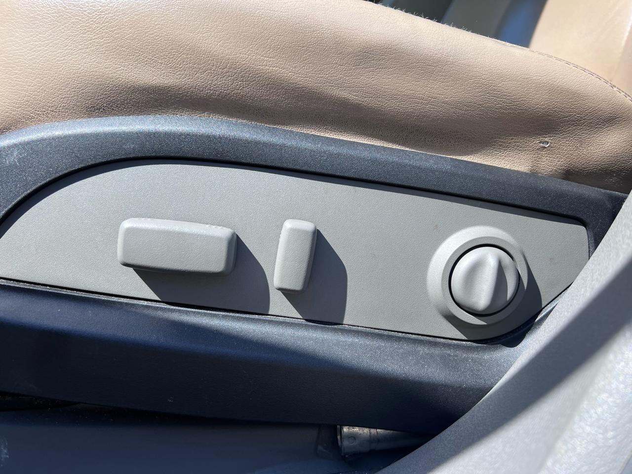 Chevrolet Traverse 2LT AWD 2012