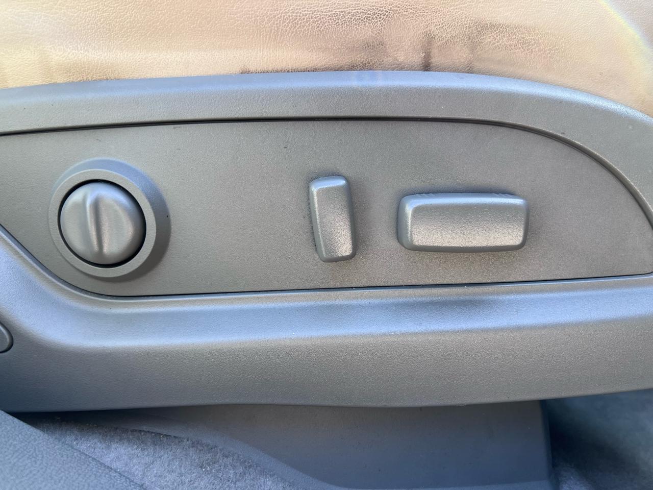 Chevrolet Traverse 2LT AWD 2012