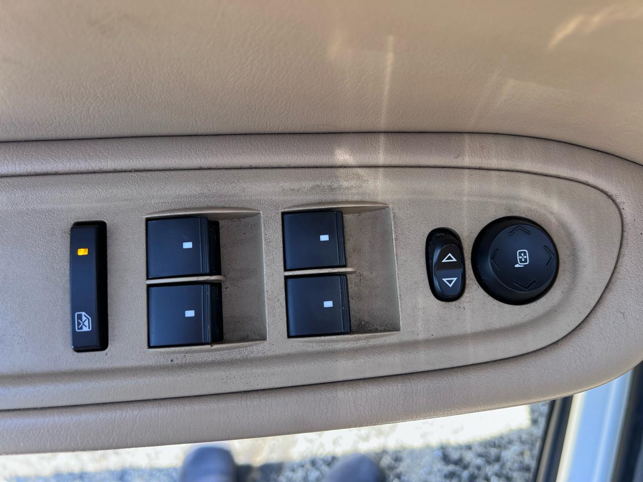 Chevrolet Traverse 2LT AWD 2012