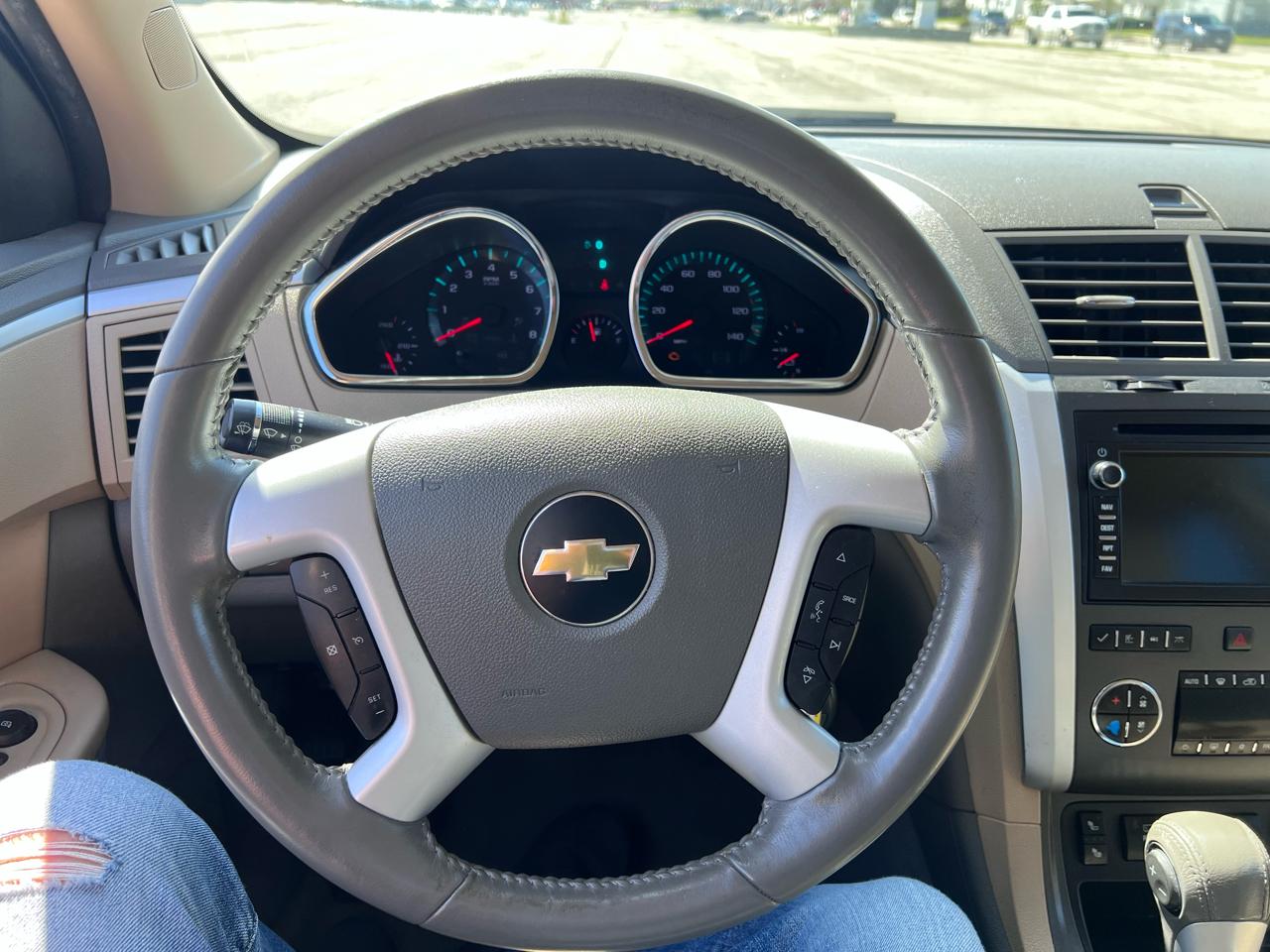 Chevrolet Traverse 2LT AWD 2012