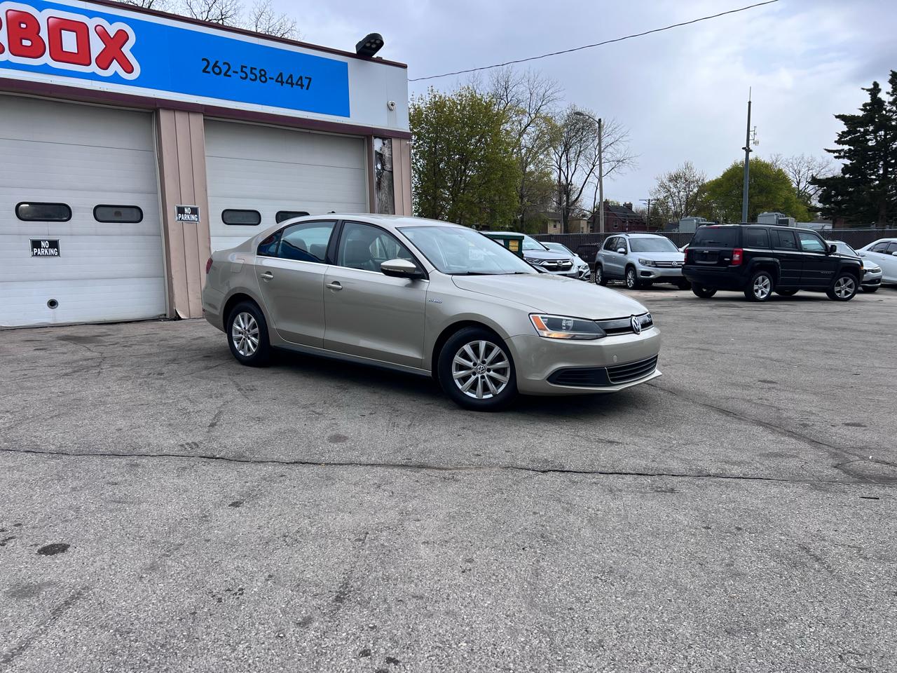 Volkswagen Jetta Hybrid Base 2013