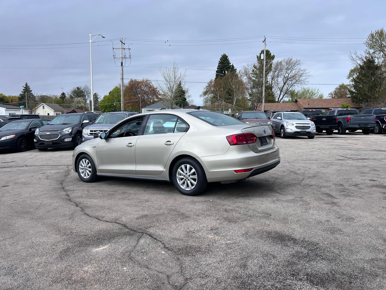 Volkswagen Jetta Hybrid Base 2013