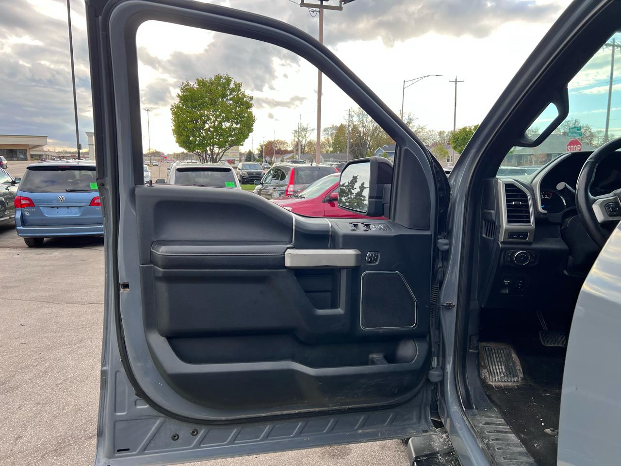 Ford F-150 King-Ranch SuperCrew 5.5-ft. 4WD 2019
