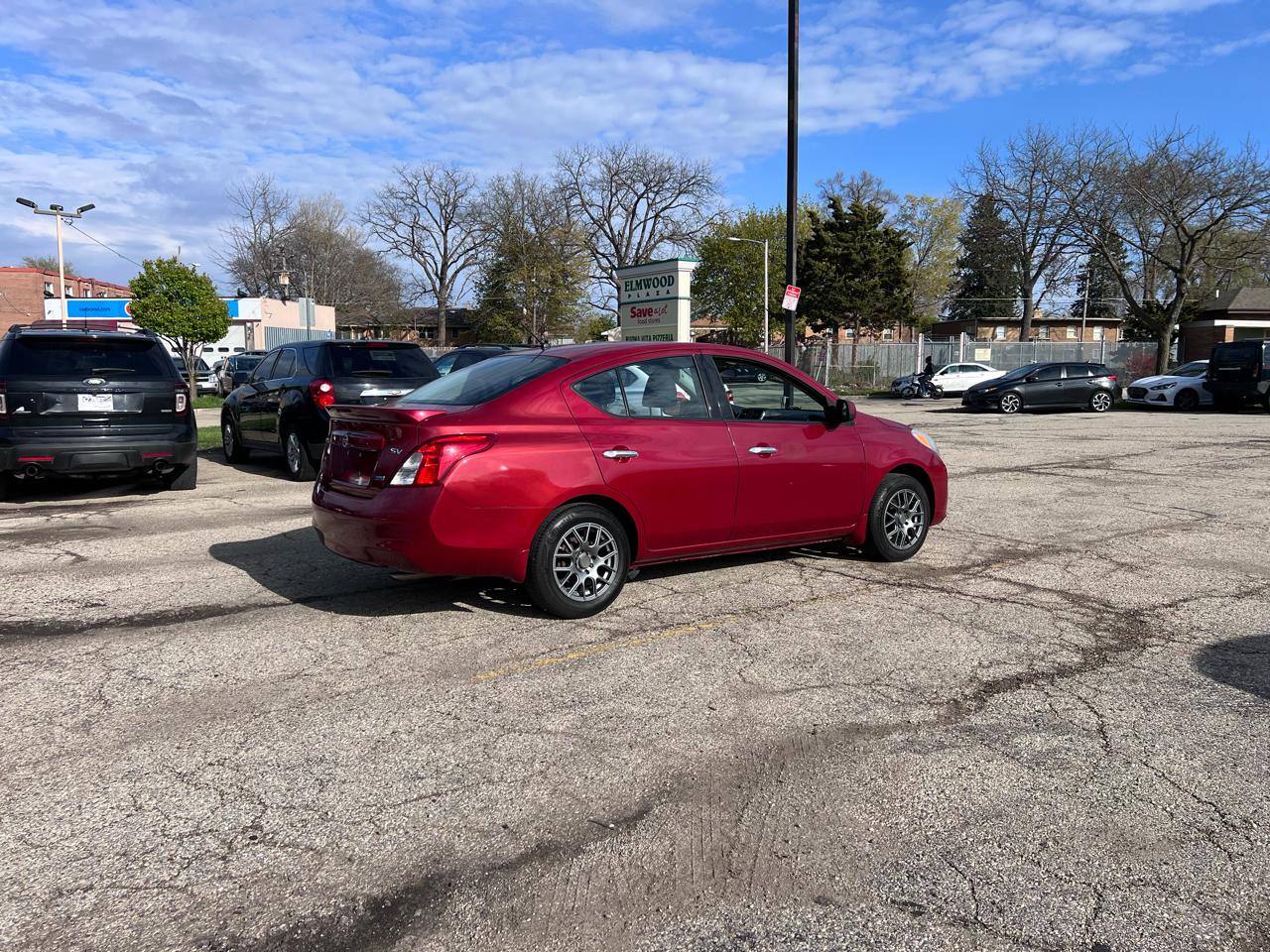 Nissan Versa 1.6 S Plus 2014