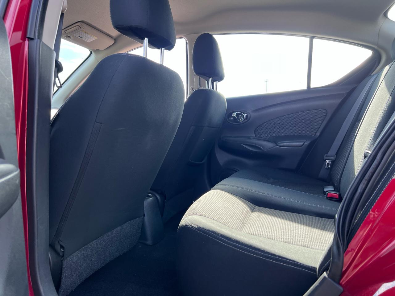 Nissan Versa 1.6 S Plus 2014