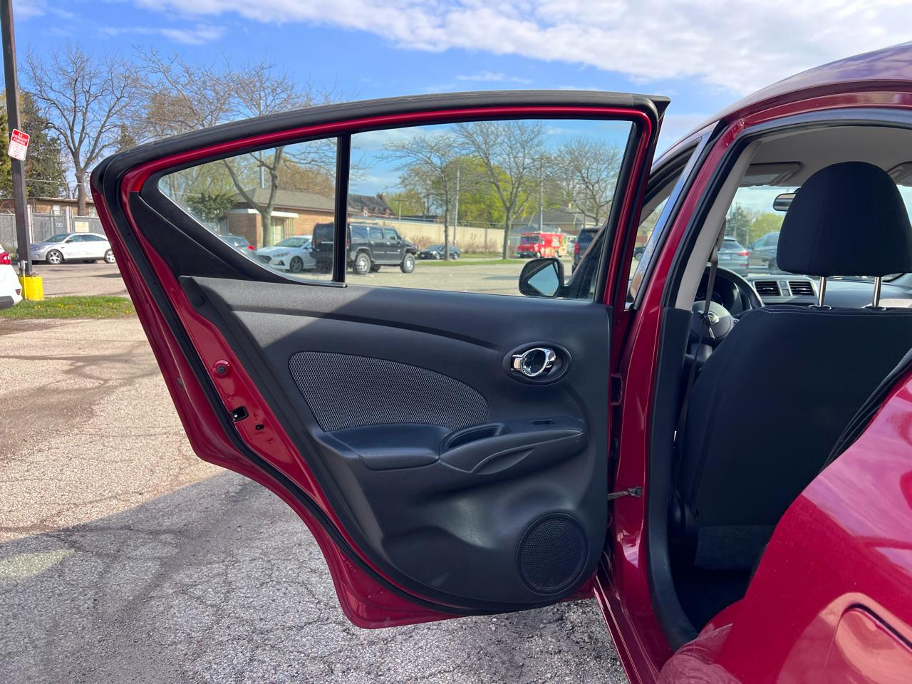 Nissan Versa 1.6 S Plus 2014