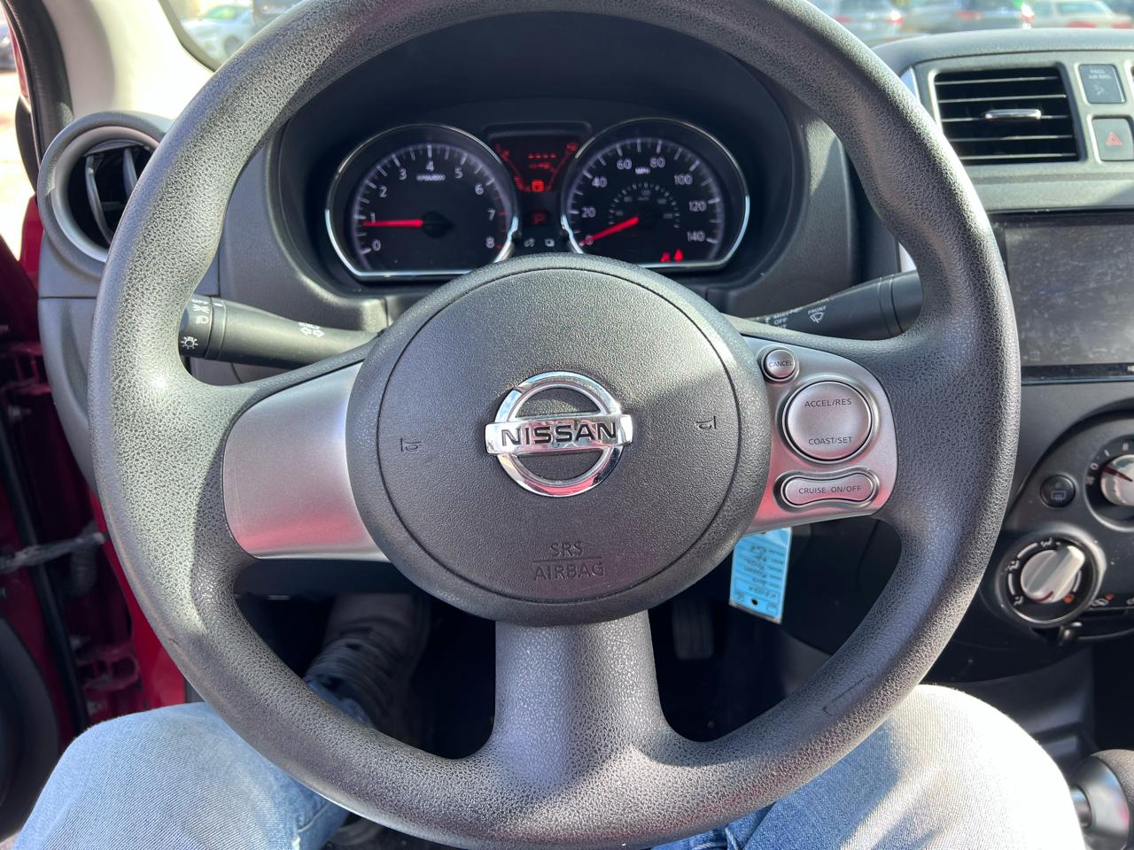 Nissan Versa 1.6 S Plus 2014