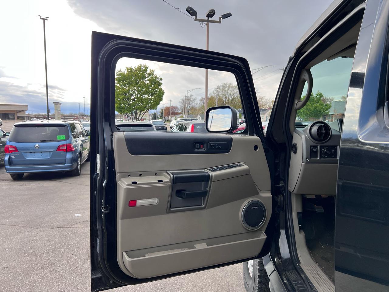 HUMMER H2 Sport Utility 2003