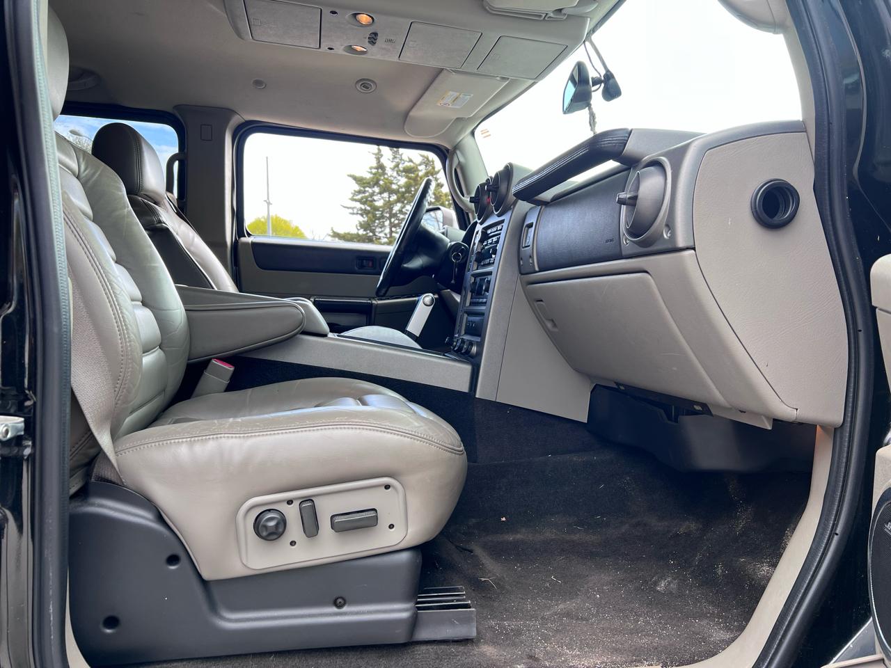 HUMMER H2 Sport Utility 2003