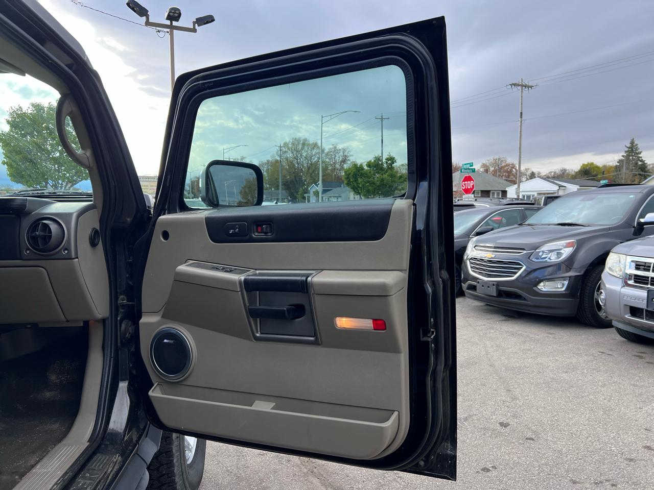 HUMMER H2 Sport Utility 2003