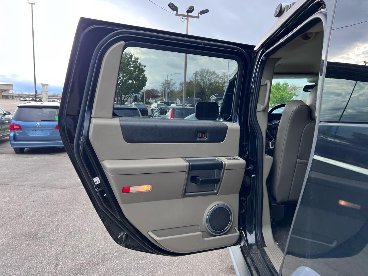 HUMMER H2 Sport Utility 2003