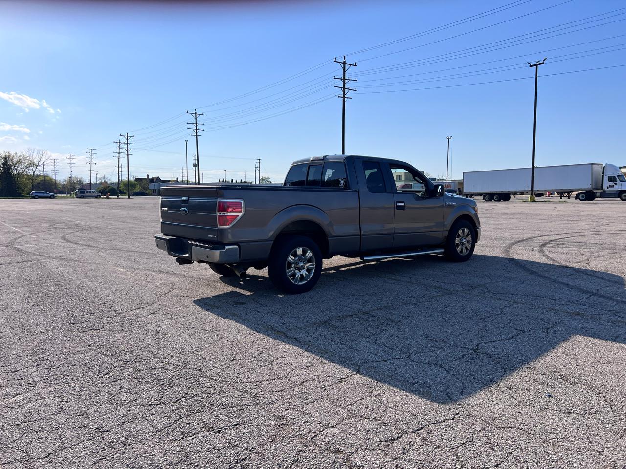 Ford F-150 STX SuperCab 6.5-ft. Bed 2WD 2011