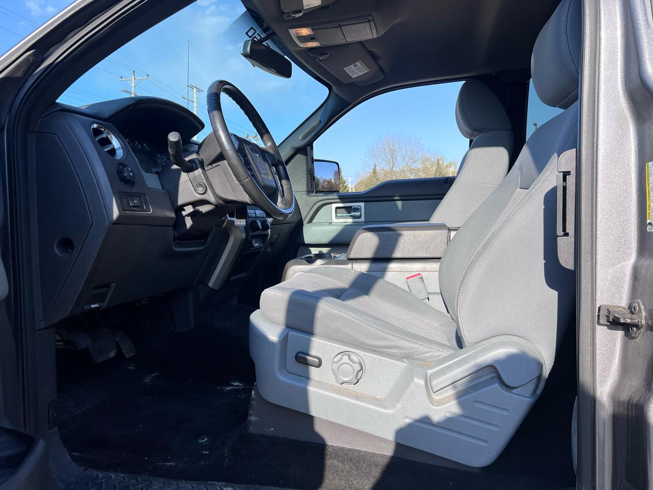 Ford F-150 STX SuperCab 6.5-ft. Bed 2WD 2011