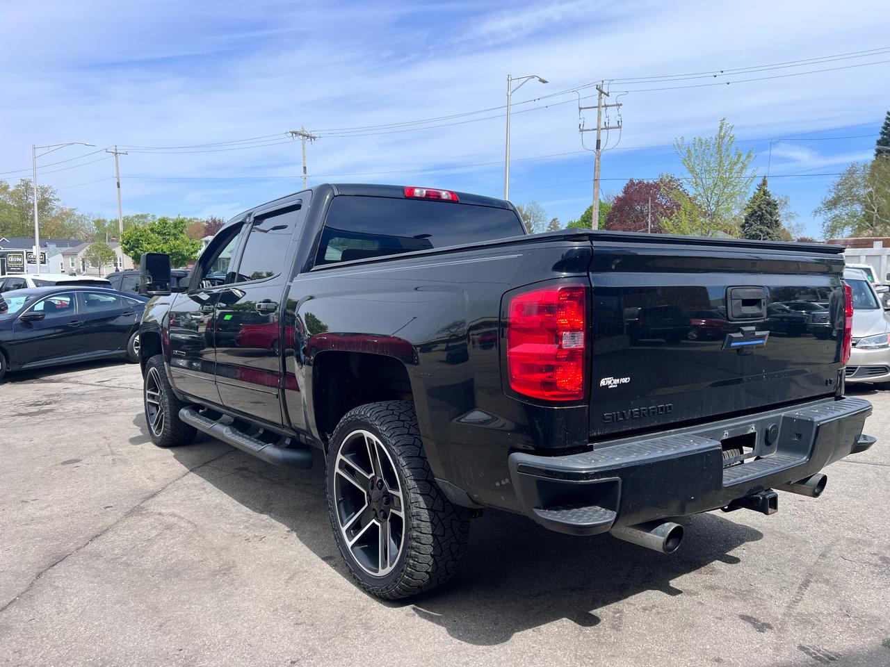 Chevrolet Silverado 1500 LT Z71 Crew Cab 4WD 2018