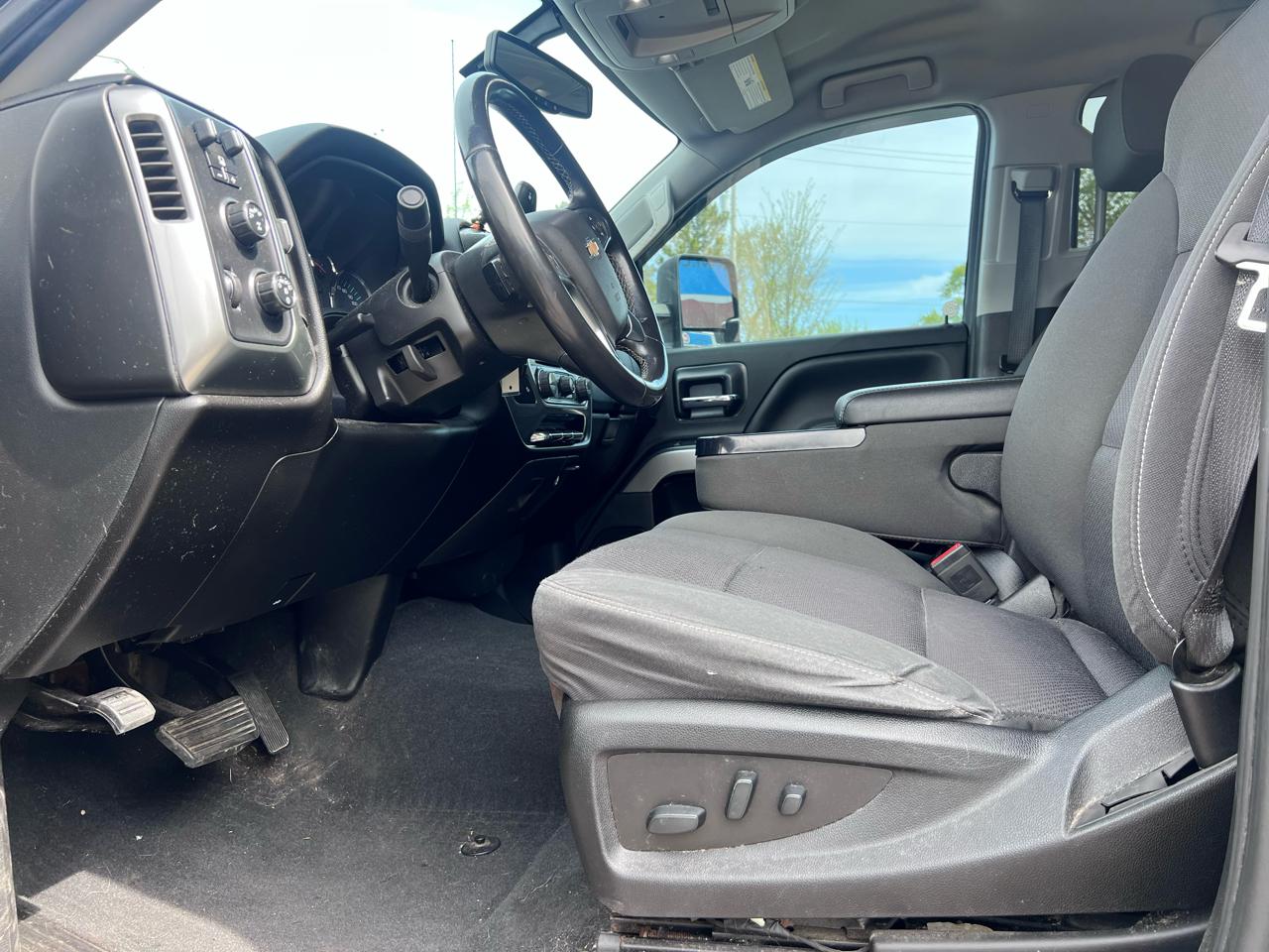 Chevrolet Silverado 1500 LT Z71 Crew Cab 4WD 2018