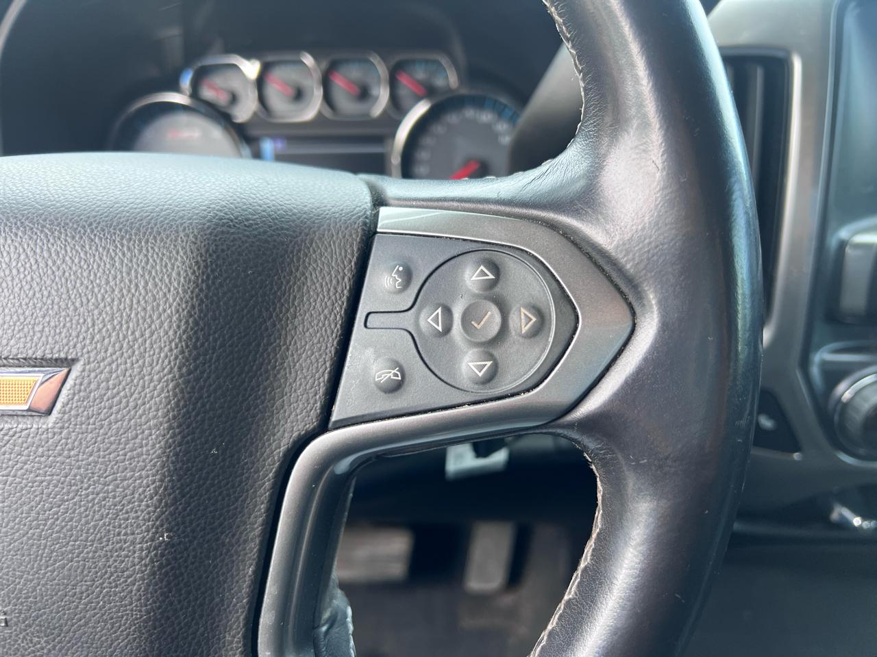 Chevrolet Silverado 1500 LT Z71 Crew Cab 4WD 2018