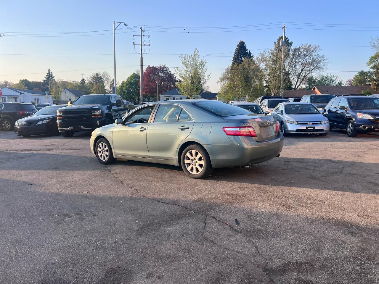 Toyota Camry LE V6 6-Spd AT 2009