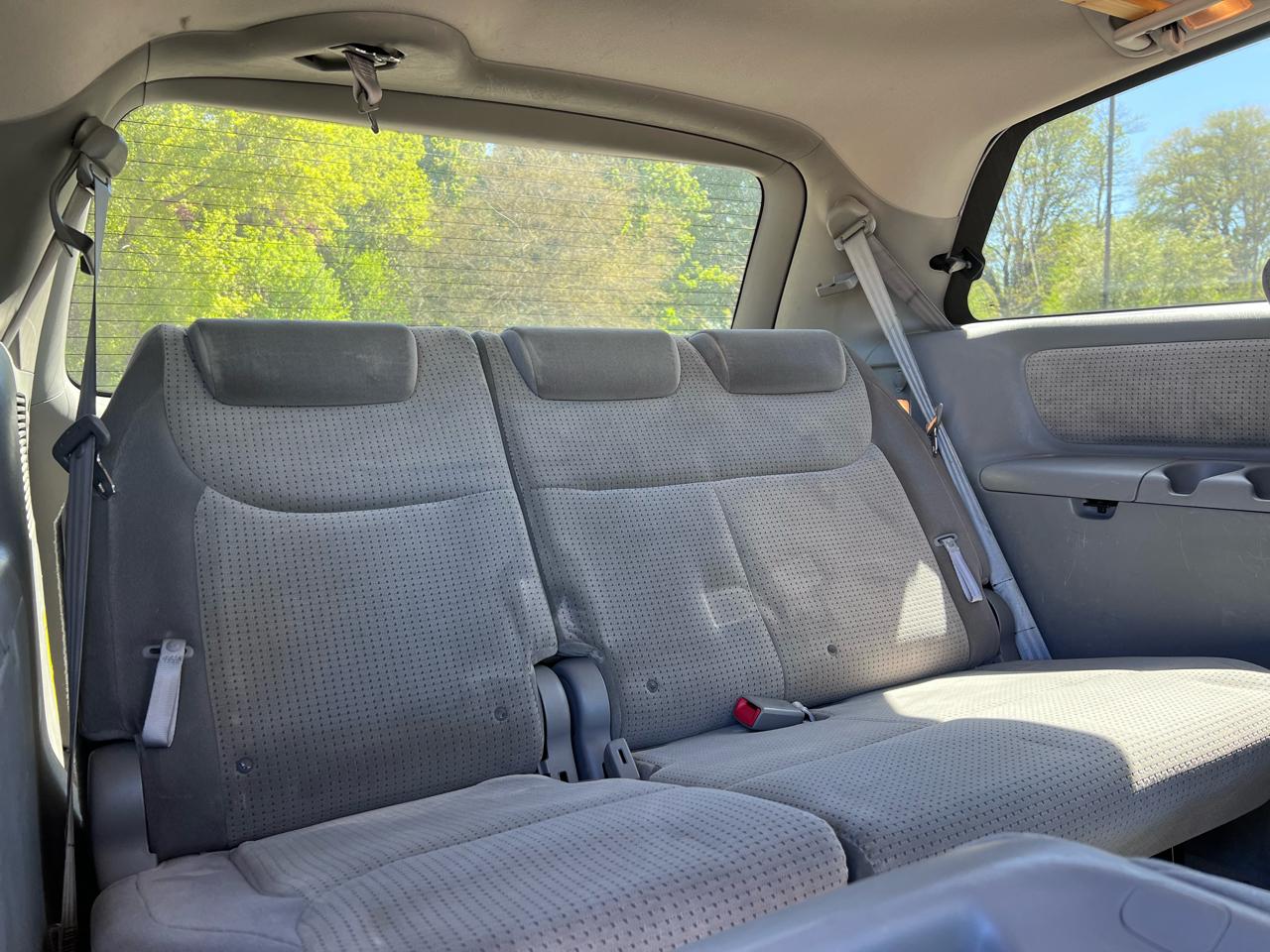Toyota Sienna CE FWD 7-Passenger 2007