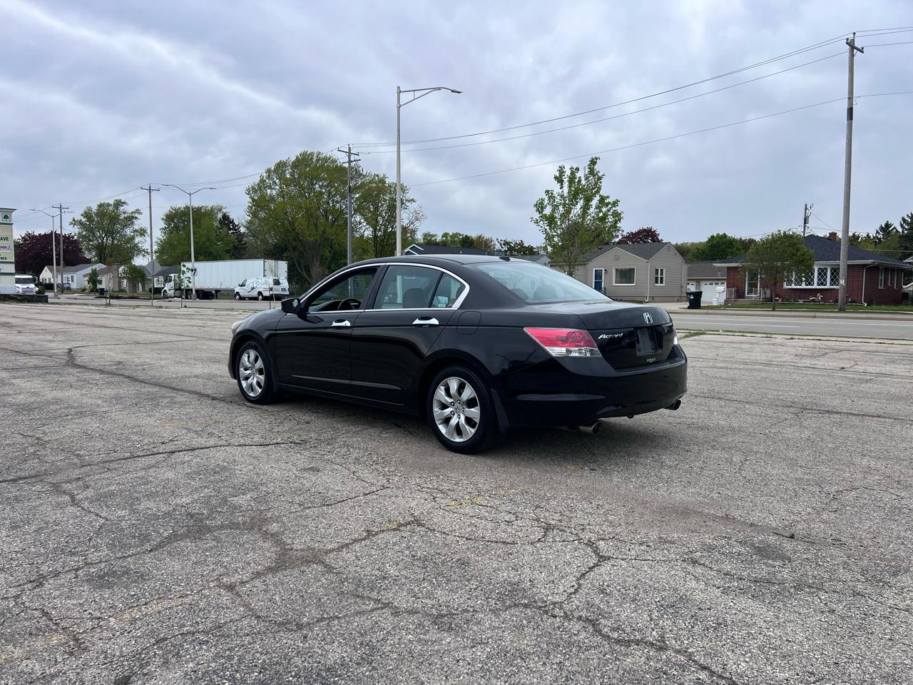 Honda Accord EX-L V-6 Sedan AT 2009