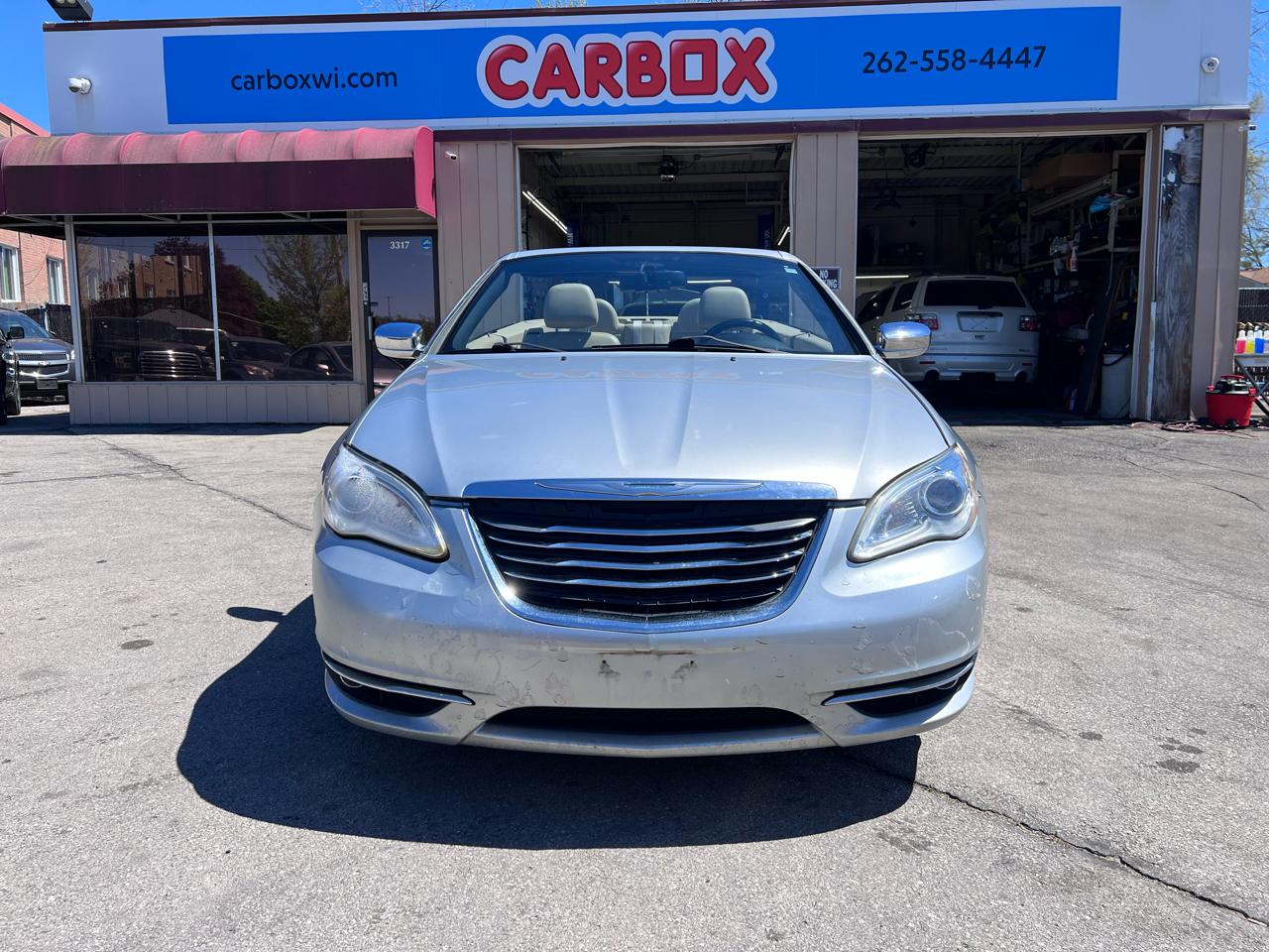 Chrysler 200 Limited Convertible 2011