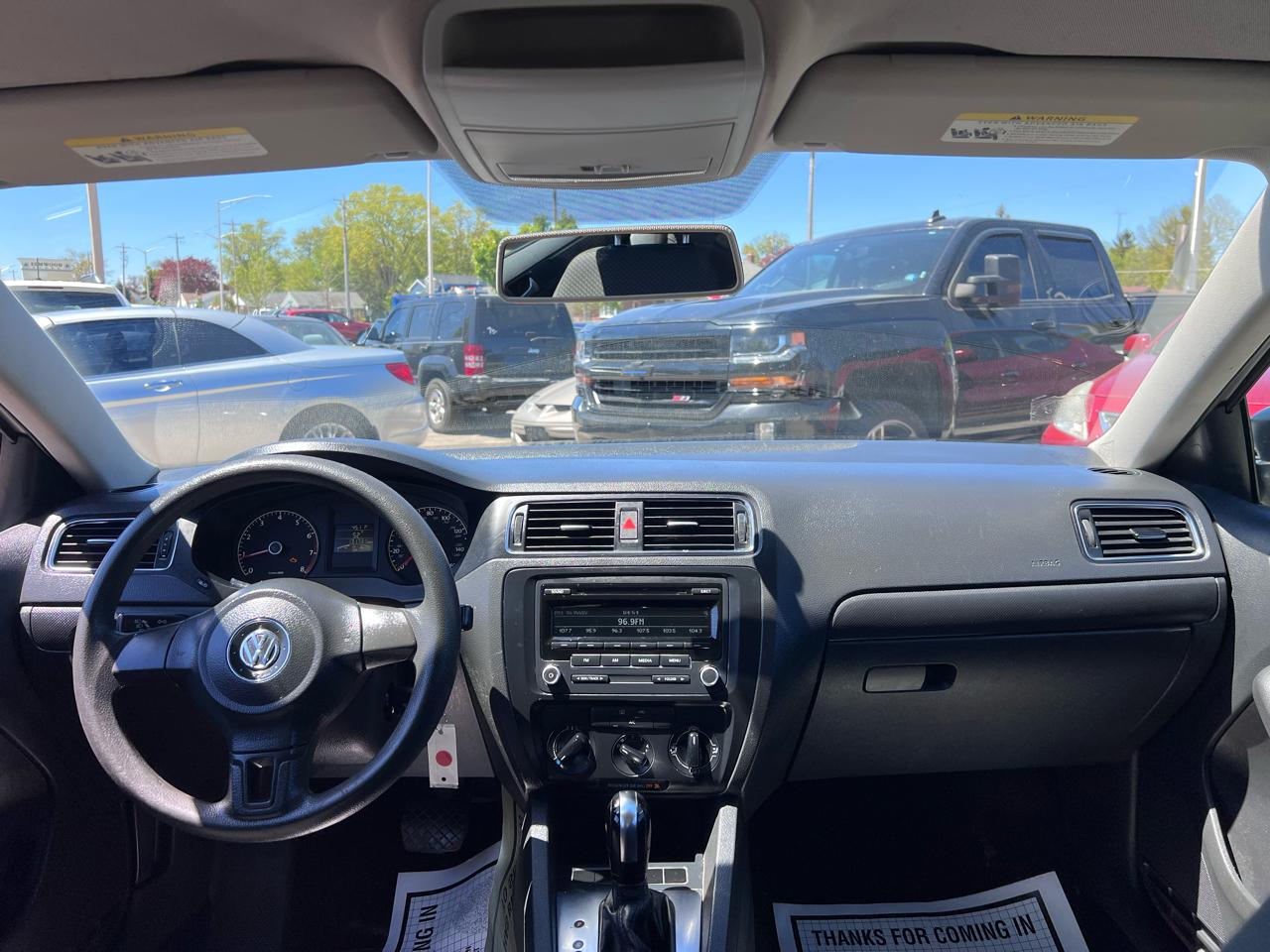 Volkswagen Jetta S 2013